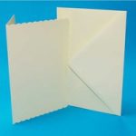 Craft UK 5in x 7in Card Blanks & Envelopes Ivory Scalloped Edge | 50 pack